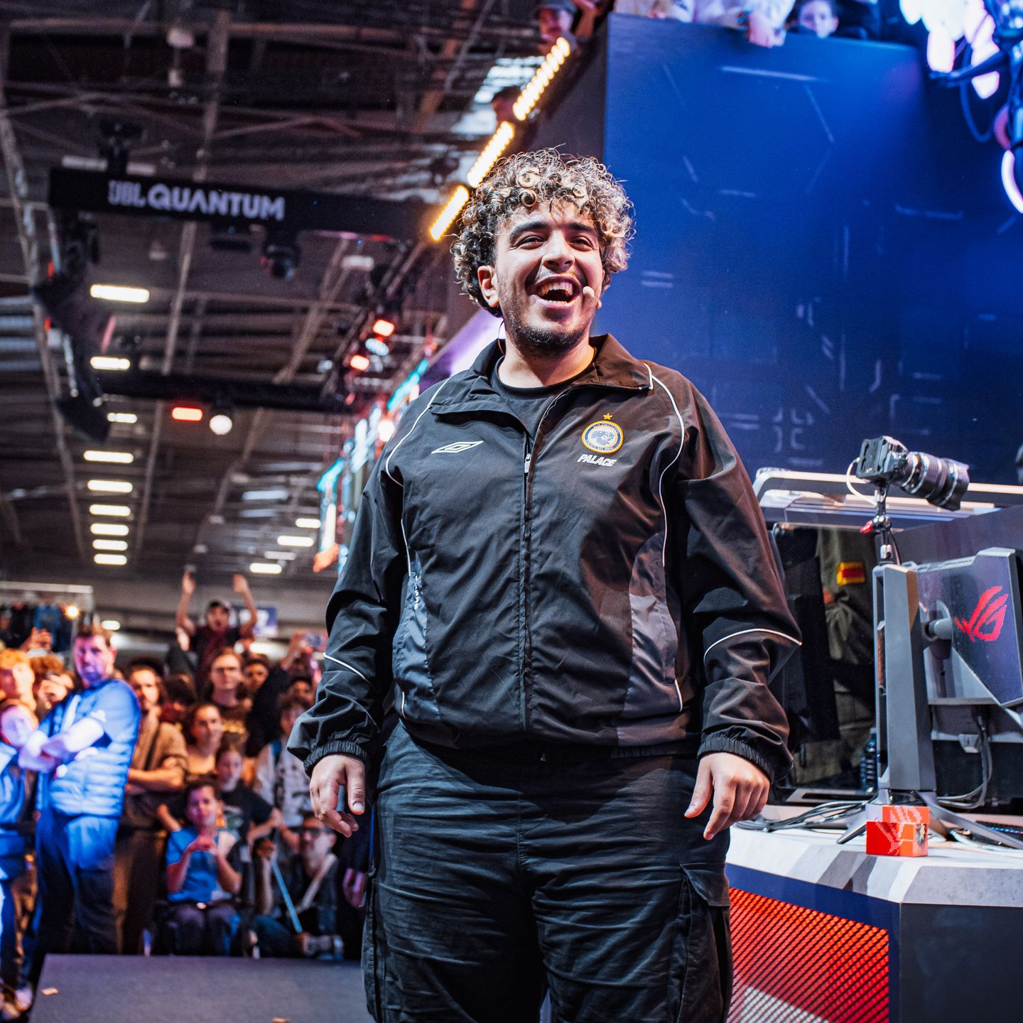 Reportage photo de la Paris Games Week avec stands marques et activations