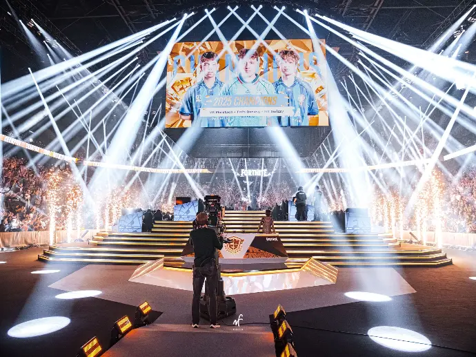 Photographe esport en immersion pendant la Fortnite World Cup